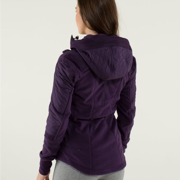 Lululemon RARE ๐ฆ DEEP ZINFANDEL Fleecy Keen Jacket EUC NO FLAWS size 8 - Picture 2 of 16